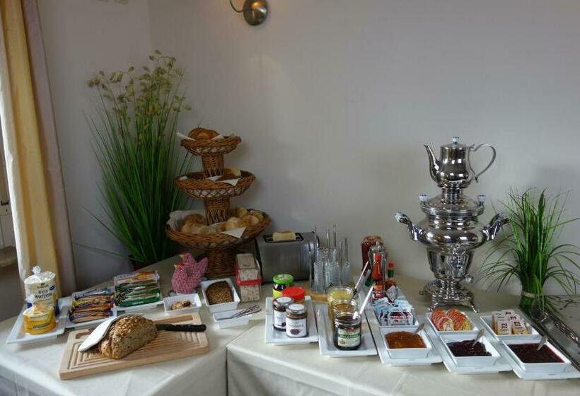 酒店 Am Schwimmbad