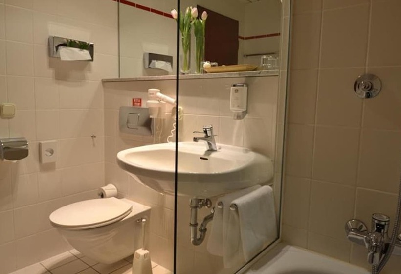 هتل Amedia Siegen, Trademark Collection By Wyndham