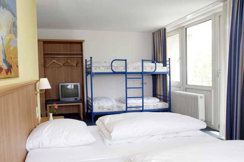 Otel a&o Karlsruhe Hauptbahnhof