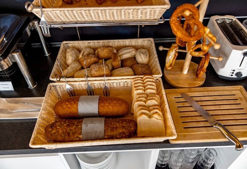 Hotel Aspire Elements Reutlingen, Trademark Collection By Wyndham