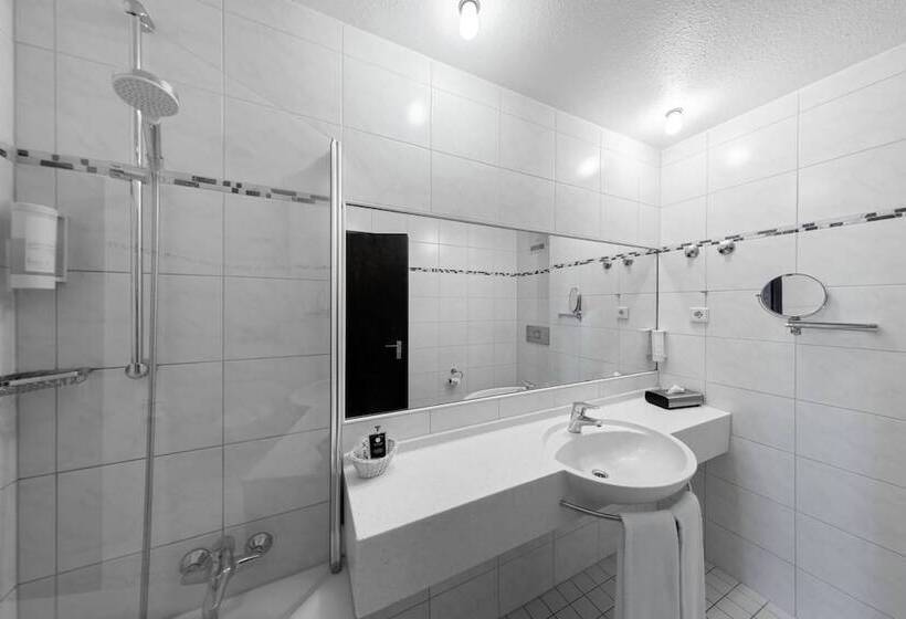 Hotel Aspire Elements Reutlingen, Trademark Collection By Wyndham