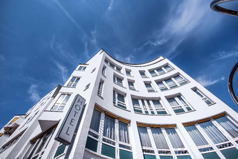 هتل Aspire Elements Reutlingen, Trademark Collection By Wyndham