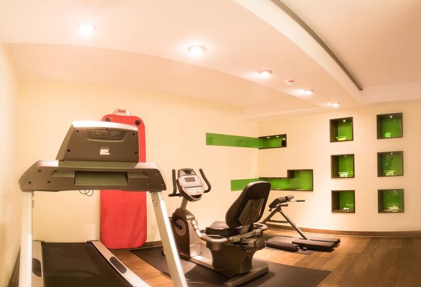 בית מלון כפרי Azenberg