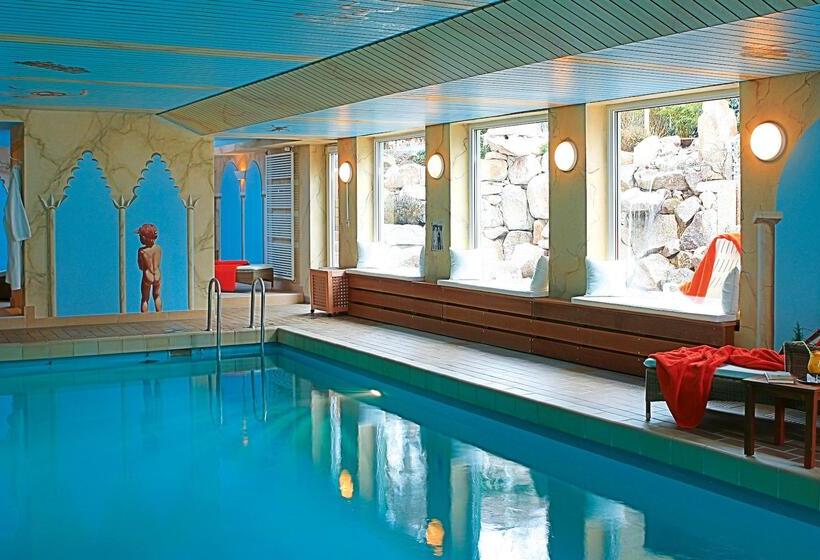 בית מלון כפרי Azenberg