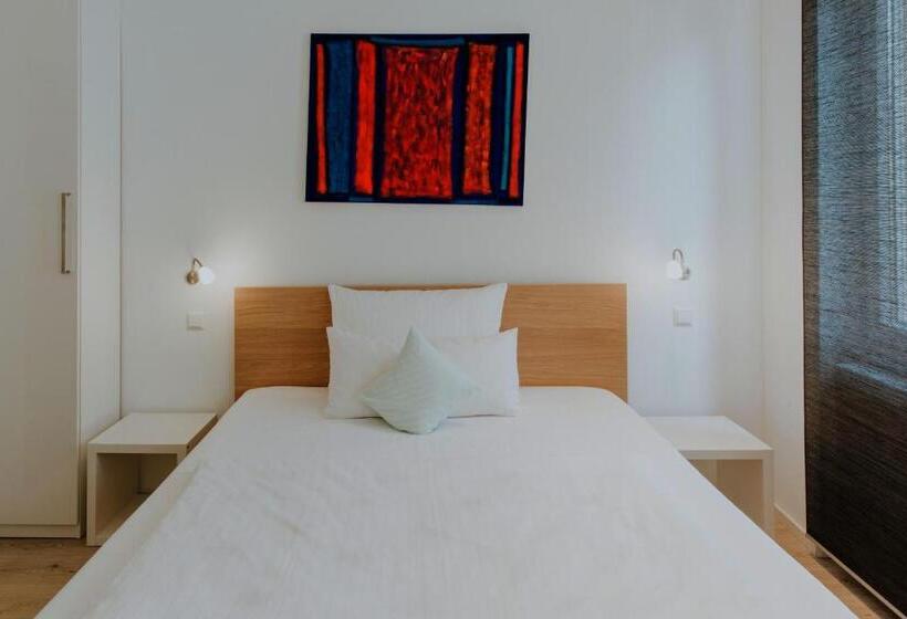 هتل Barbarossa Karlsruhe Stadtmitte