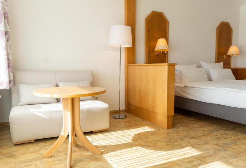 בית מלון כפרי Bergschloßchen