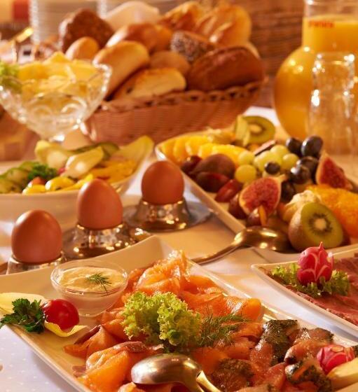 ホテル Bergschloßchen