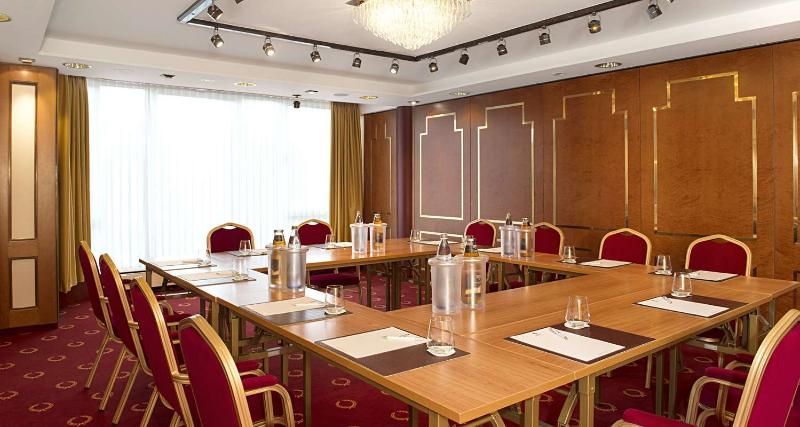 Best Western Victor S Residenz Hotel Rodenhof