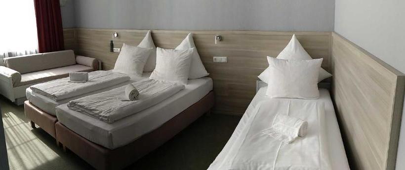 Отель Brunnenhof