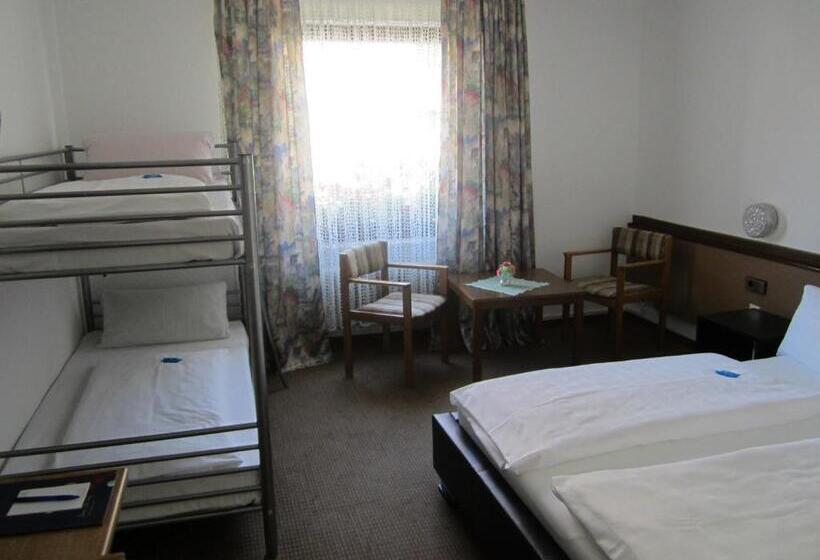 Apart Hotel Deutschmeister