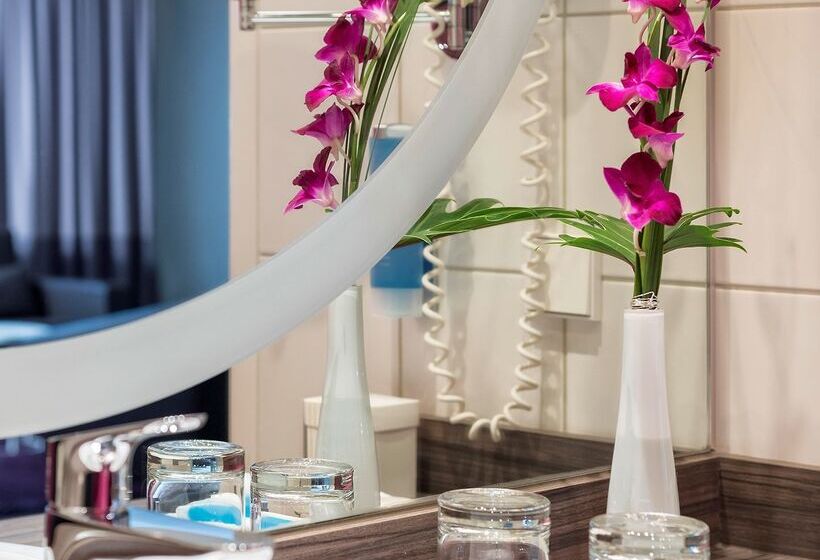 فندق Essential By Dorint Frankfurt Niederrad