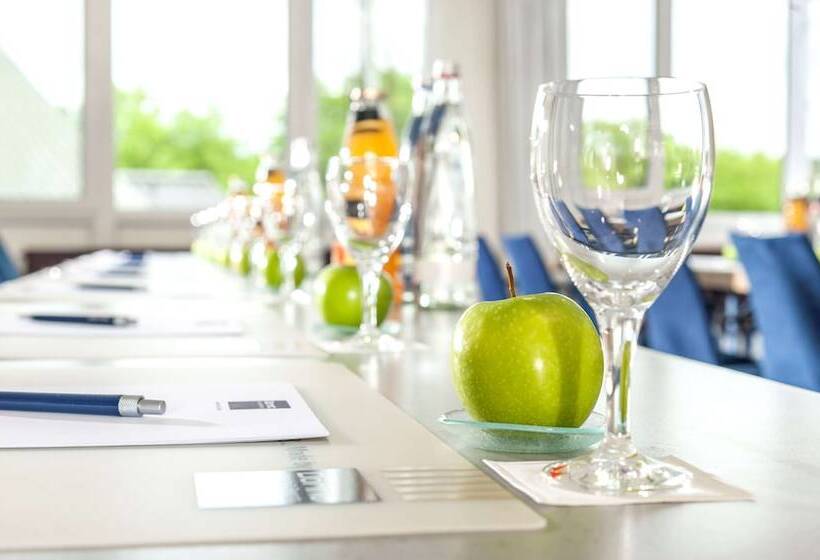 فندق Essential By Dorint Frankfurt Niederrad