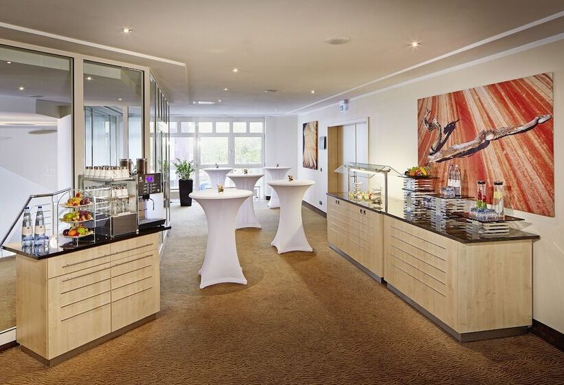 فندق Essential By Dorint Frankfurt Niederrad