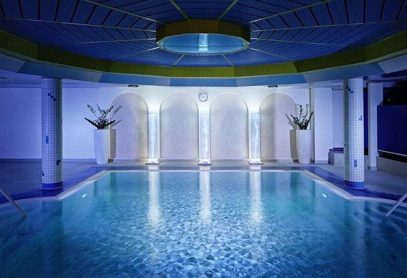 فندق Essential By Dorint Frankfurt Niederrad