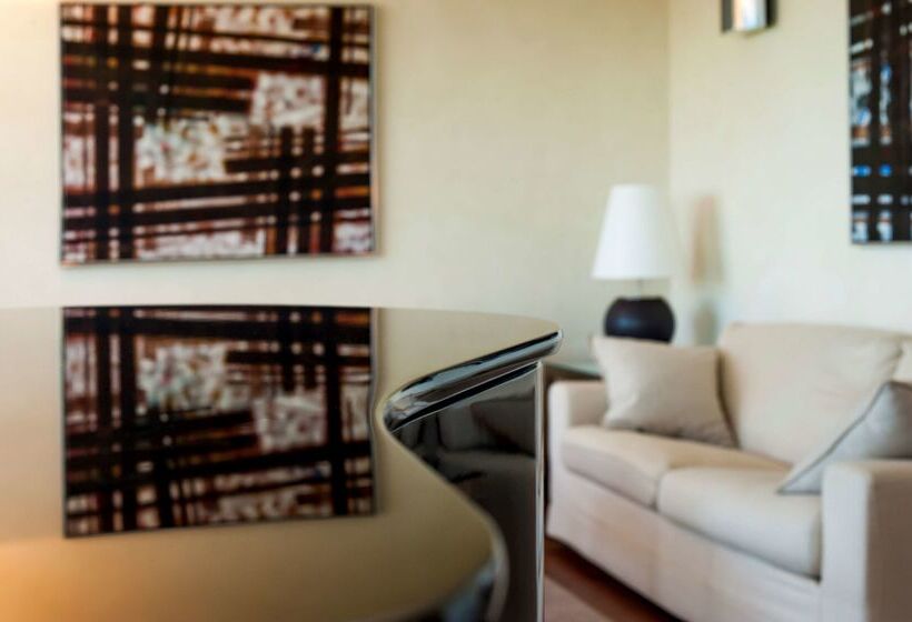 فندق Dorint Pallas Wiesbaden