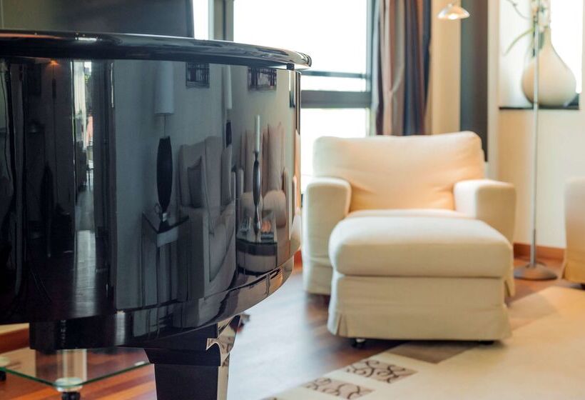 فندق Dorint Pallas Wiesbaden