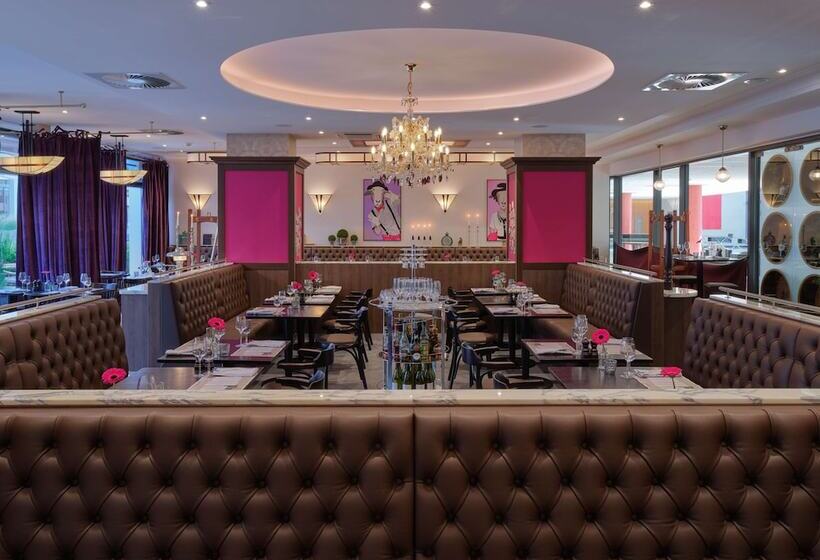 فندق Dorint Pallas Wiesbaden