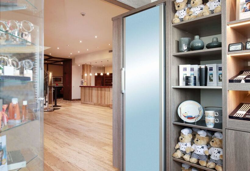 בית מלון כפרי Dorint Resort Winterberg