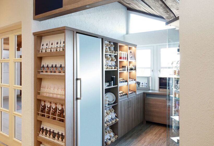 בית מלון כפרי Dorint Resort Winterberg