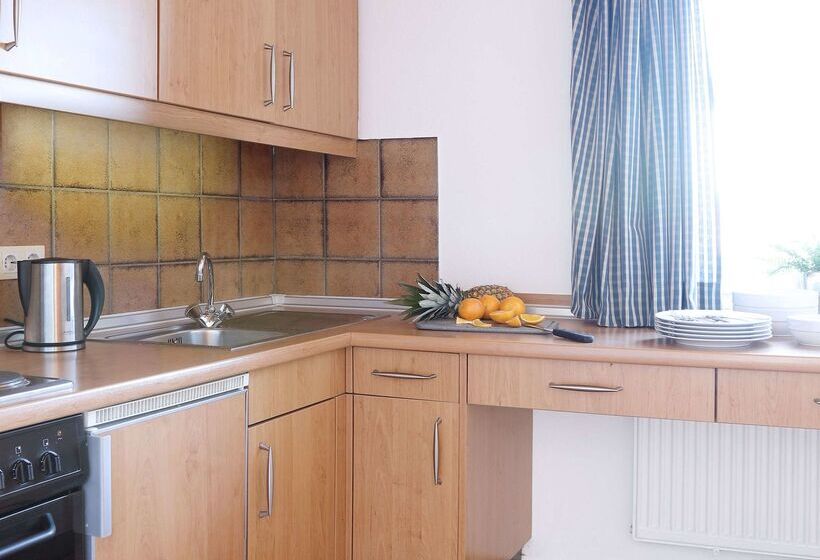 בית מלון כפרי Dorint Resort Winterberg