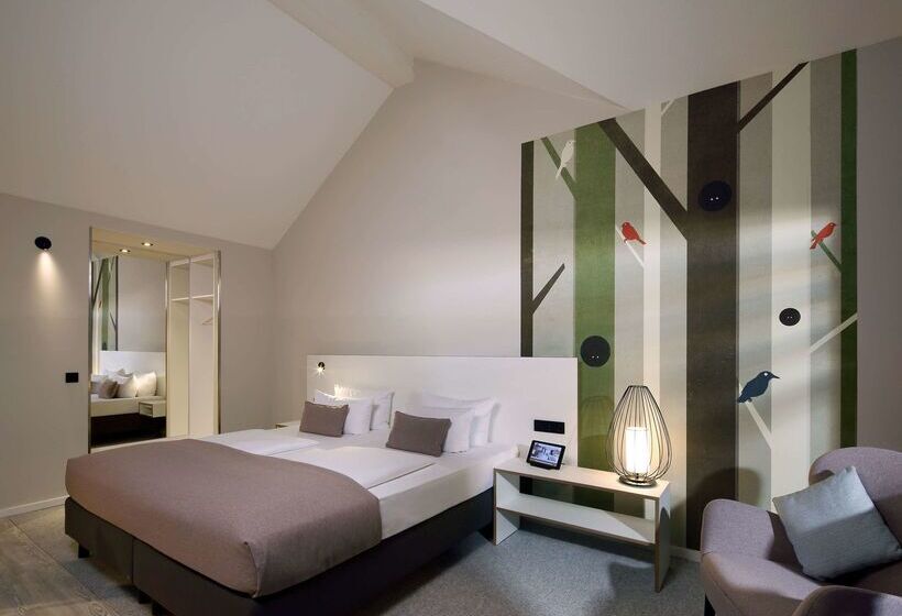 בית מלון כפרי Dorint Resort Winterberg