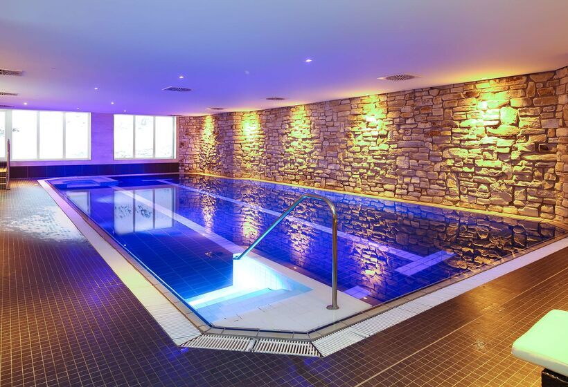 هتل Dorint Resort Winterberg