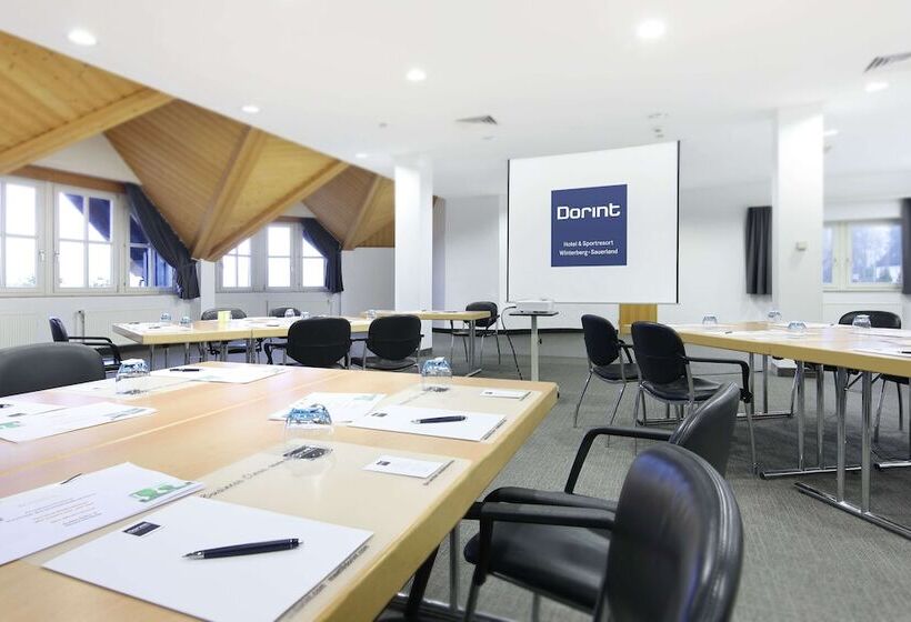 בית מלון כפרי Dorint Resort Winterberg