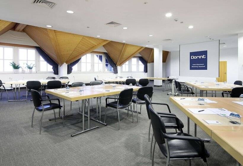 בית מלון כפרי Dorint Resort Winterberg