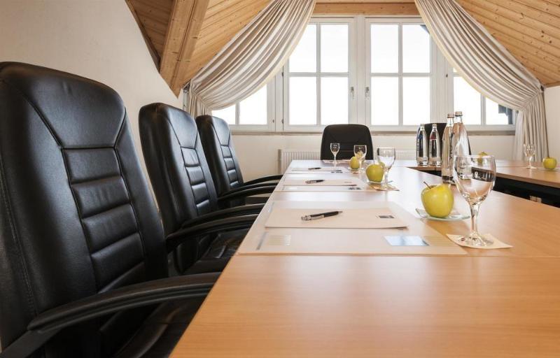 هتل Dorint Resort Winterberg