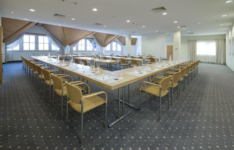 בית מלון כפרי Dorint Resort Winterberg