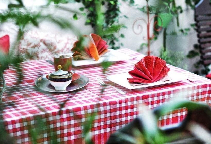 ホテル Drei Lilien