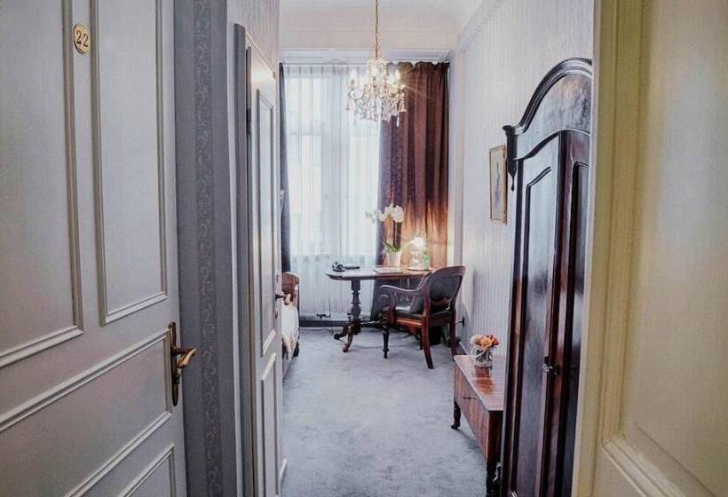 Отель Drei Lilien