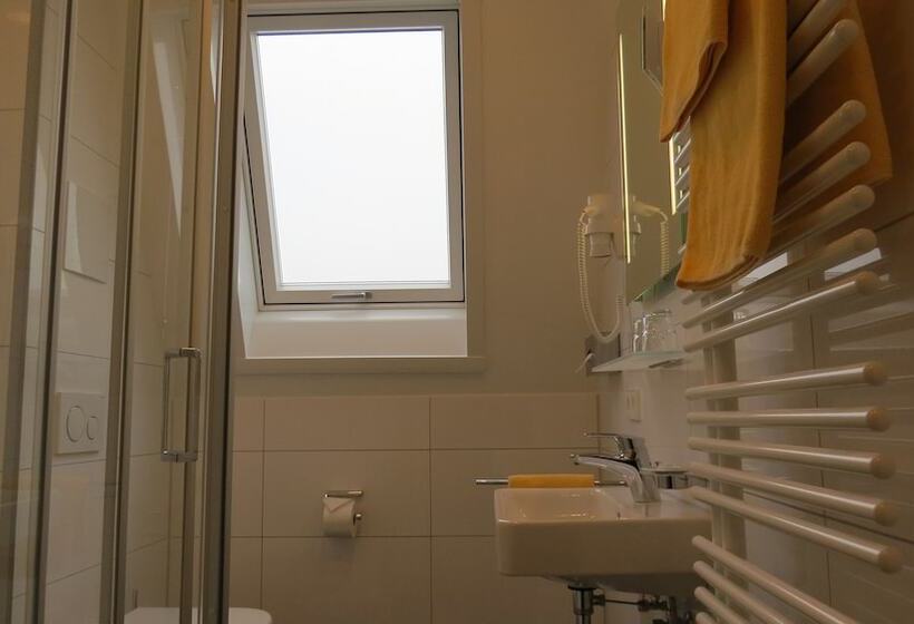 هتل Drei Morgen