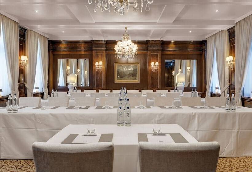 Europäischer Hof Heidelberg, Bestes Hotel Deutschlands In Historischer Architektur