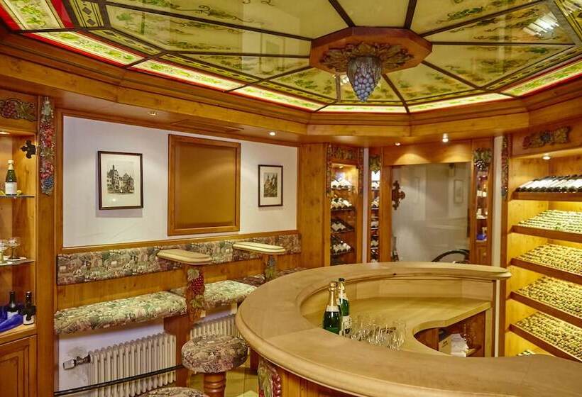 Flair Hotel Weinstube Lochner