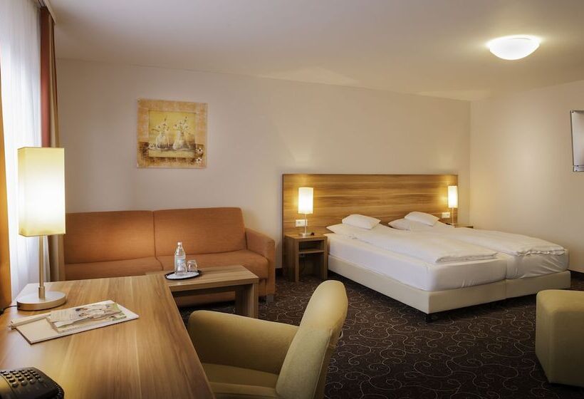 Flair Hotel Weinstube Lochner