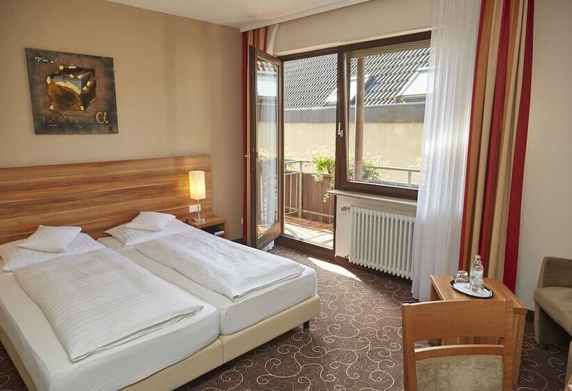 Flair Hotel Weinstube Lochner