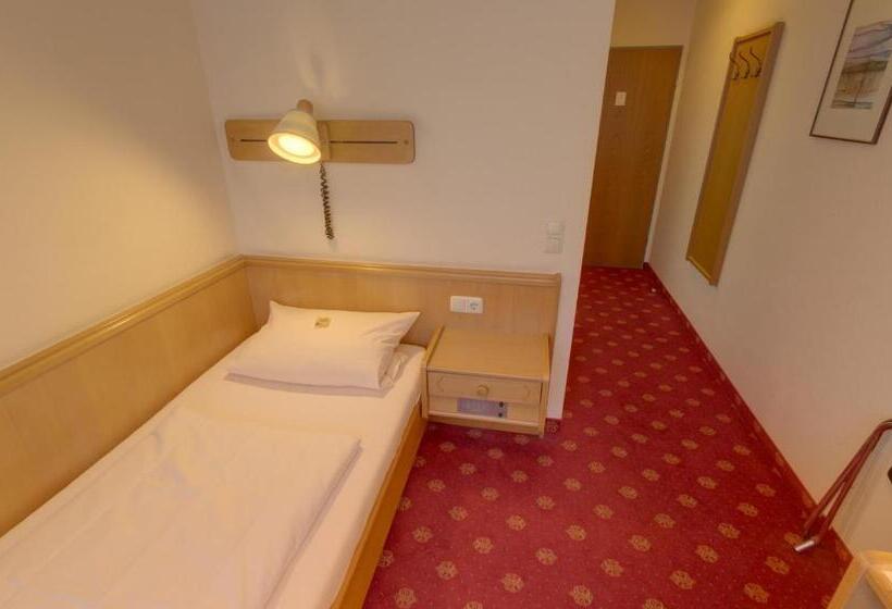 호텔 Garni Stadt Friedberg