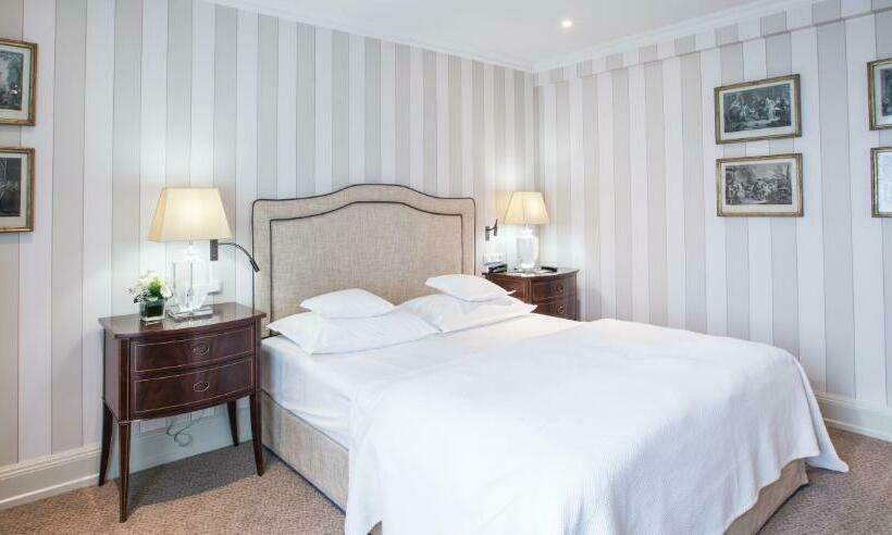 ホテル Grand Hessischer Hof   Frankfurt