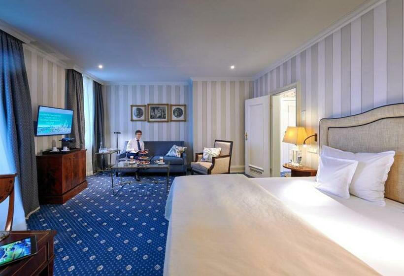 ホテル Grand Hessischer Hof   Frankfurt