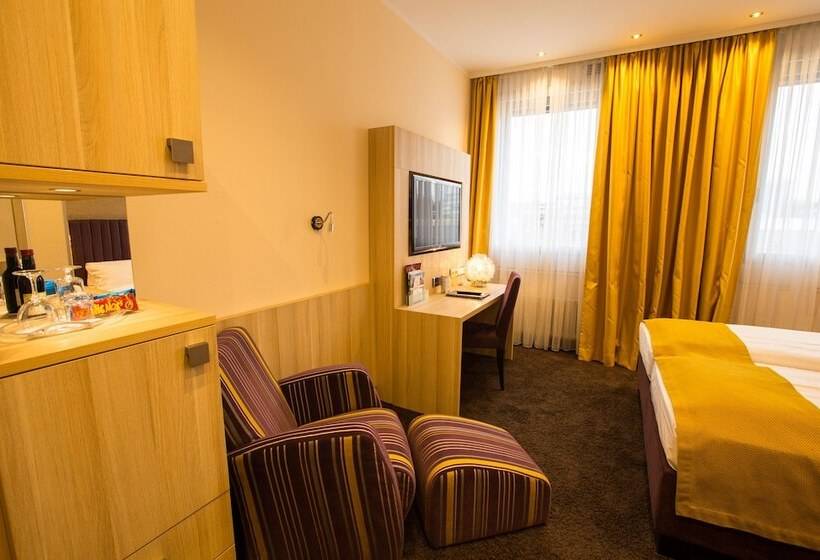 Top Hotel Hammer   Mainz Hauptbahnhof