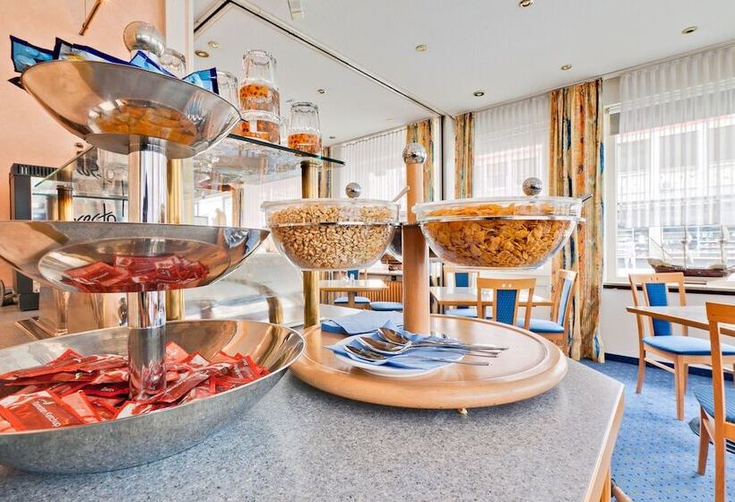 Отель Hansa Stuttgart City