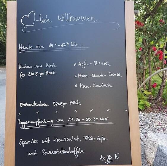 Отель Hardtwald