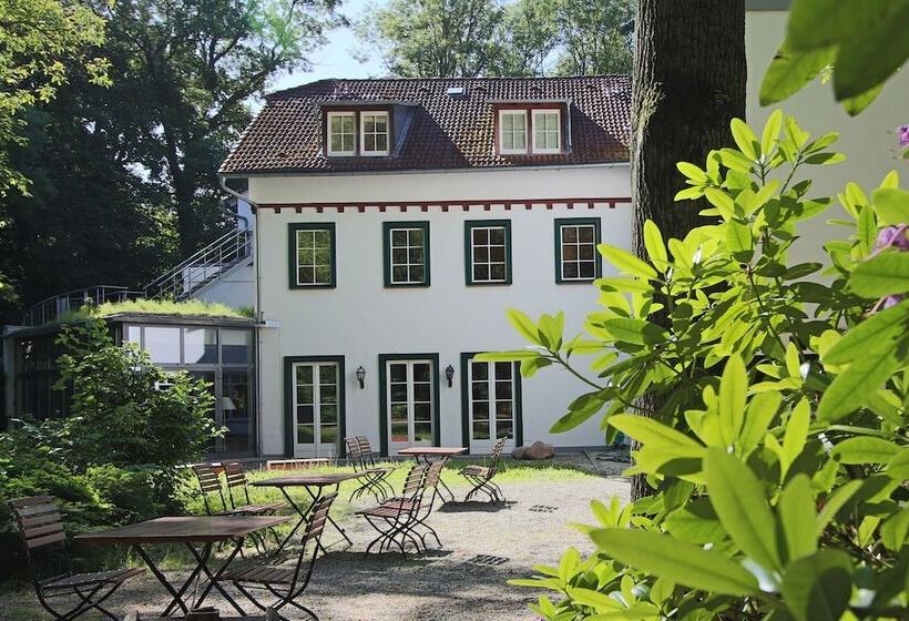 Отель Hardtwald