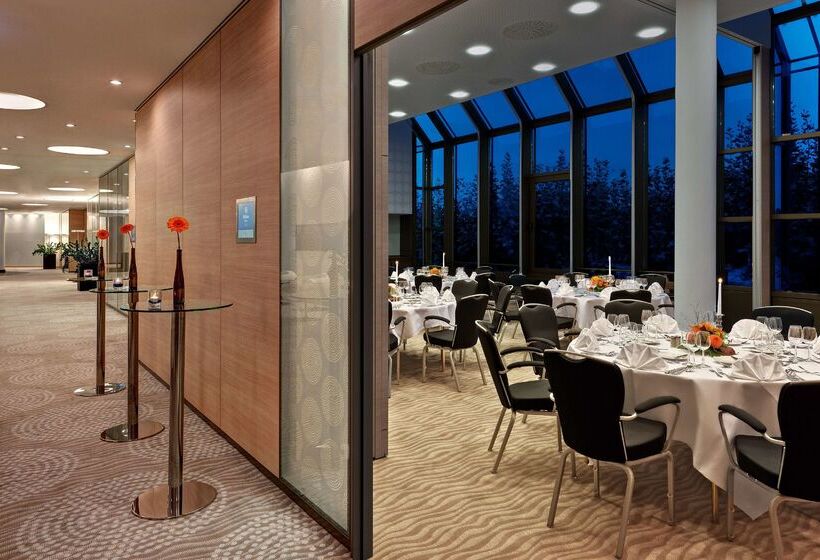 בית מלון כפרי Hilton Mainz