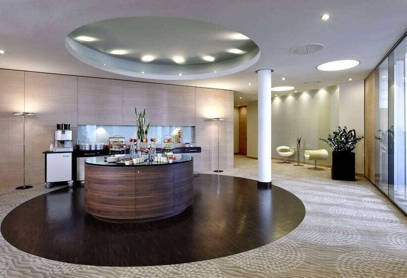 בית מלון כפרי Hilton Mainz