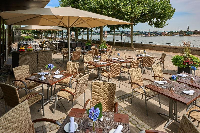 בית מלון כפרי Hilton Mainz