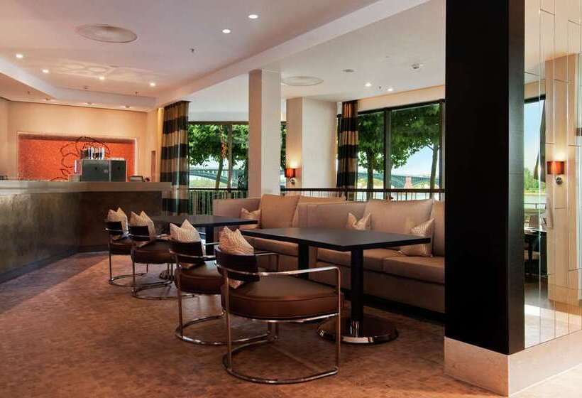 בית מלון כפרי Hilton Mainz