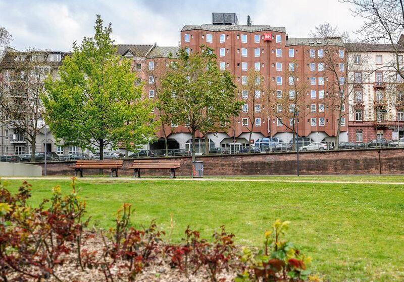 ホテル Ibis Frankfurt Centrum