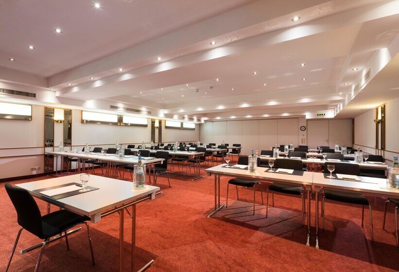 Отель Ibis Styles Offenburg City